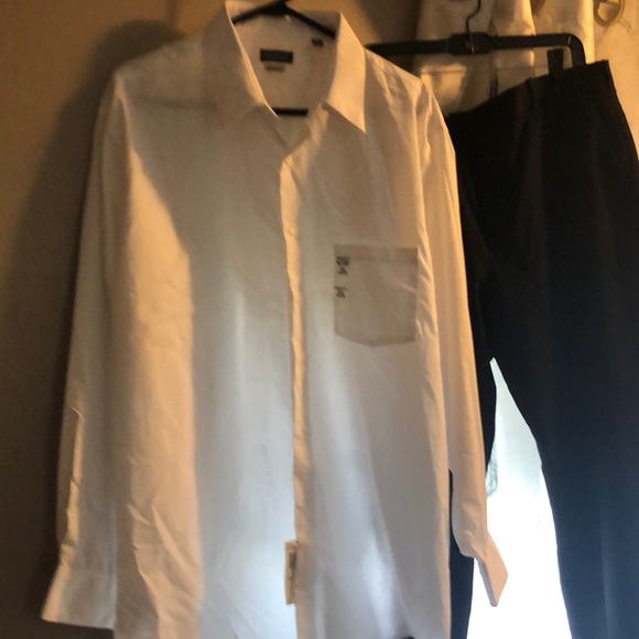 Men’s Van Heusen shirt and pant combo! Brand new with tags! - Picture 1 of 13